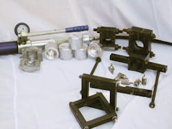 Tdworld Com Sites Tdworld com Files Uploads 2013 10 Injectiongunclampsandvalves Tdworld Com Sites Tdworld com Files Uploads 2013 10 Injectiongunclampsandvalves