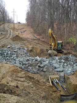 Tdworld Com Sites Tdworld com Files Uploads 2014 02 Trench Config Wide Withbackhoe Tdworld Com Sites Tdworld com Files Uploads 2014 02 Trench Config Wide Withbackhoe