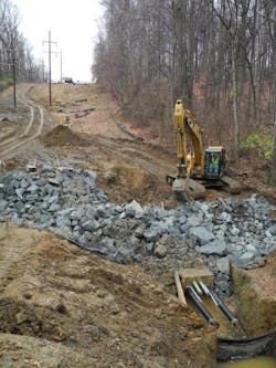 Tdworld Com Sites Tdworld com Files Uploads 2014 02 Trench Config Wide Withbackhoe Tdworld Com Sites Tdworld com Files Uploads 2014 02 Trench Config Wide Withbackhoe