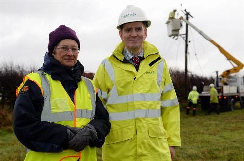 Tdworld Com Sites Tdworld com Files Uploads 2015 01 Rose Wolfe Assistant Manager For Solway Coast Aonb With Martin Deehan Operations Director For Electricity North West