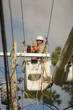 Www Tdworld Com Sites Tdworld com Files Hs 42 Duk Energy1 Final Www Tdworld Com Sites Tdworld com Files Hs 42 Duk Energy1 Final