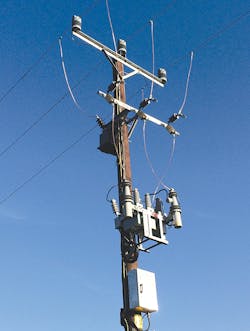 Www Tdworld Com Sites Tdworld com Files Uk Cedn Fig6 Pole Mounted Capacitor Final Www Tdworld Com Sites Tdworld com Files Uk Cedn Fig6 Pole Mounted Capacitor Final