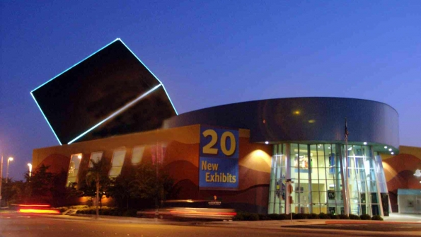Discovery Science Center