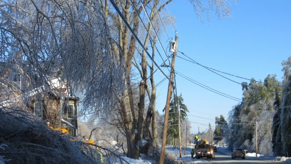 Maine ice storm December 2013