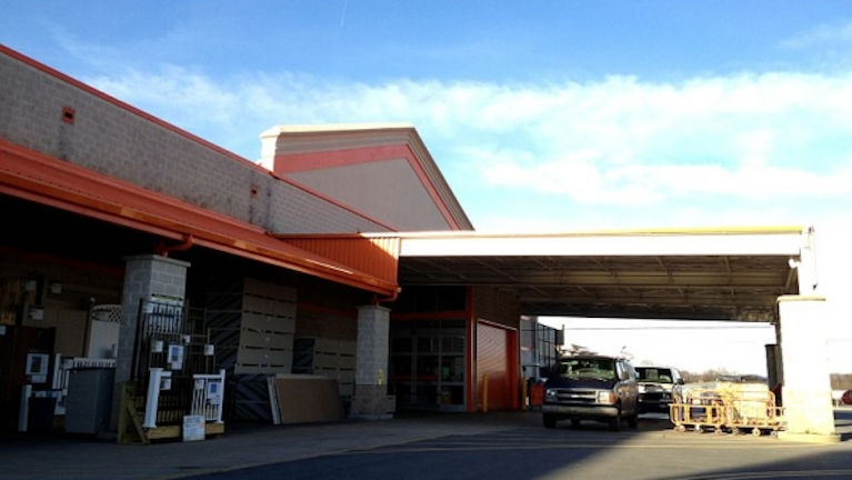 Toledo Edison Builds Transmission Line to Serve New Home Depot