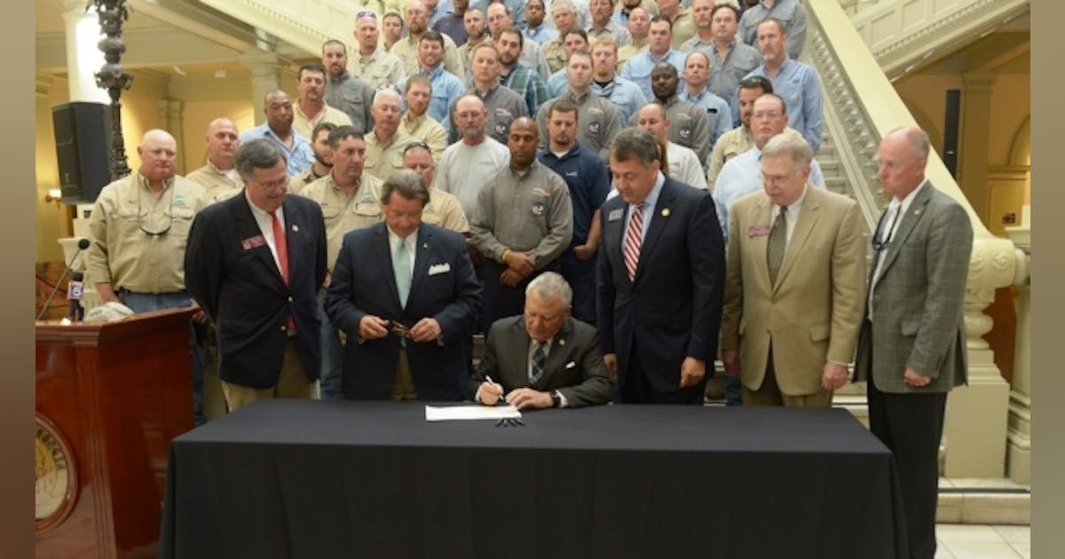 Georgia Power Joins with Elected Officials to Recognize Linemen | T&D World