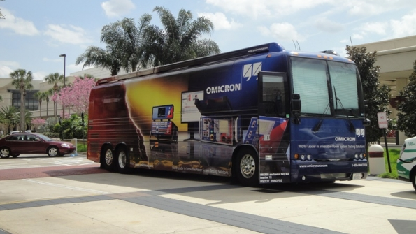 Omicron roadshow bus