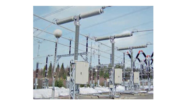 Live tank breakers, 420 kV, with integrated FOCS