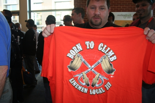 The Story Behind the Lineman's Shirts at the 2014 Rodeo and Expo | TD World