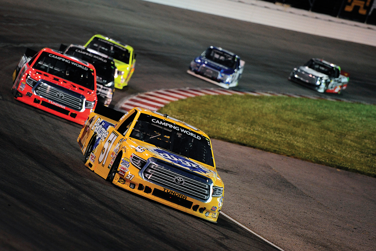 EUO, drivin' for Linemen 200