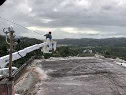 LinemanLifePic LinemanLifePic