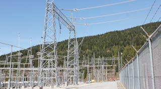 The final installation of the new BC Hydro 500-kV overhead line project was completed in September 2017.