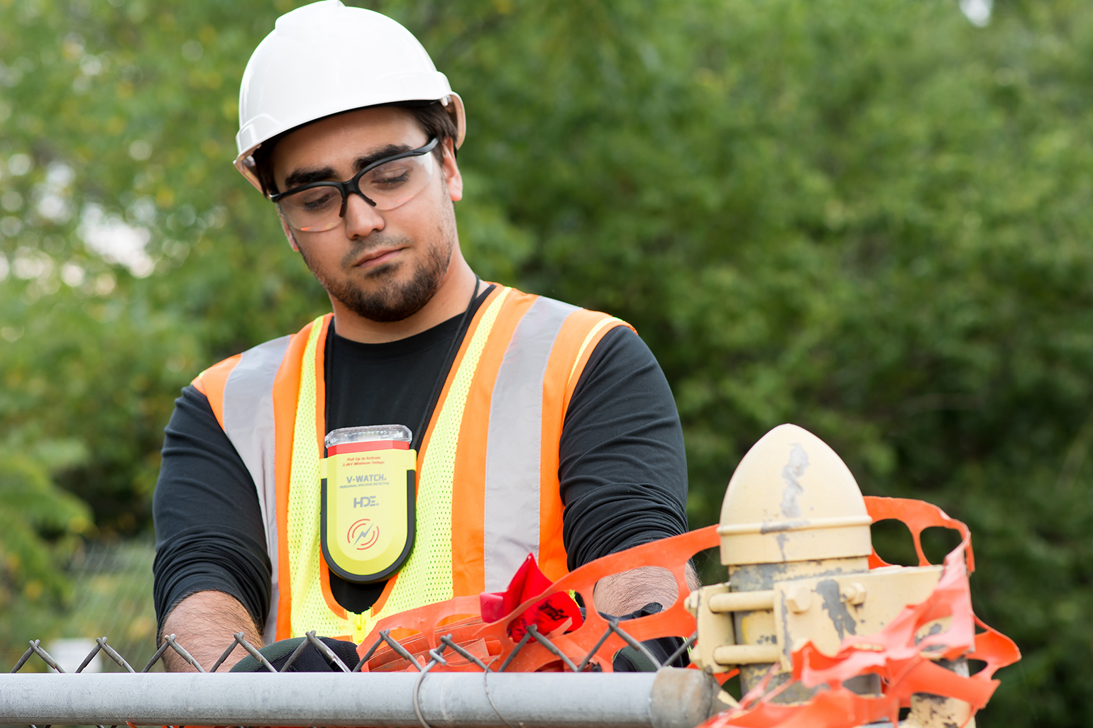 HDE V-Watch Personal Voltage Detector Image_1540x1027.jpg