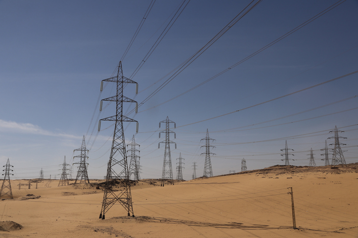 Delivering, Wire, Egypt, Africa, Lake Nasser power plant