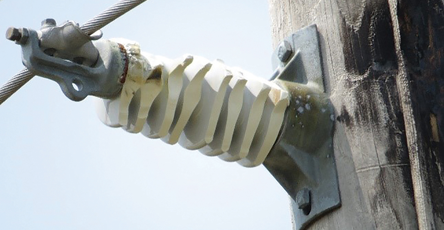 Damaged 34-kV post insulator