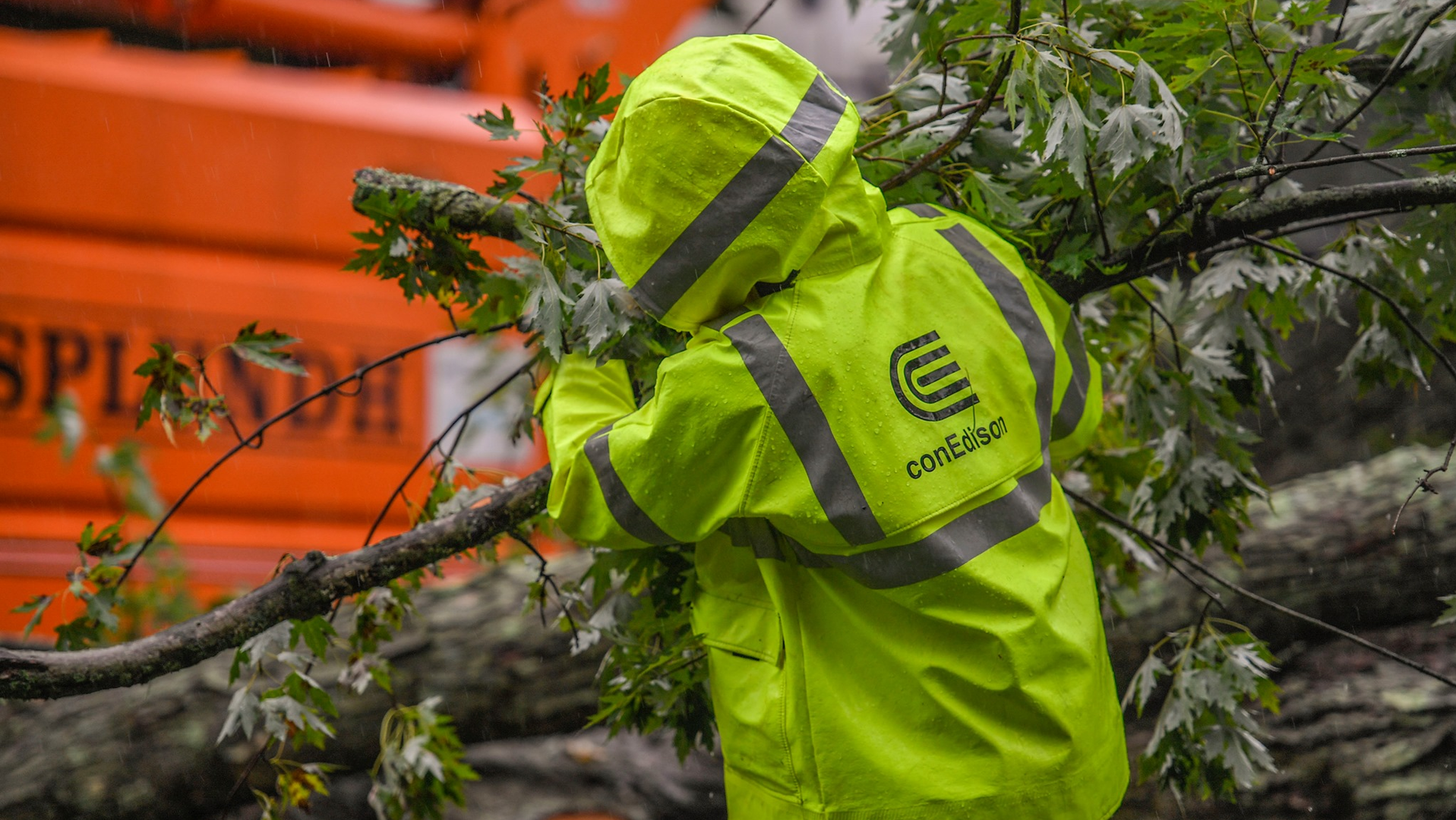 Coned Fb Crew Member 5f2ad9d61a78e