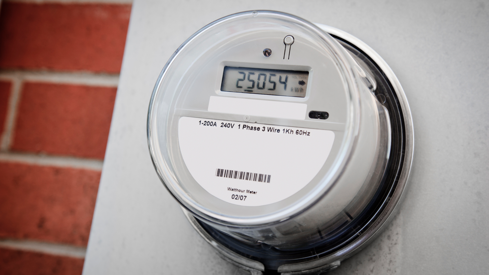 Ovo Energy To Pay 1 2 Million After SSE S Failure To Hit Smart Meter   Smart Meter Getty Kenneth Cheung.5f4643f14b312 