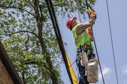 ComEd line worker responds to outage in Lyons, Illinois.
