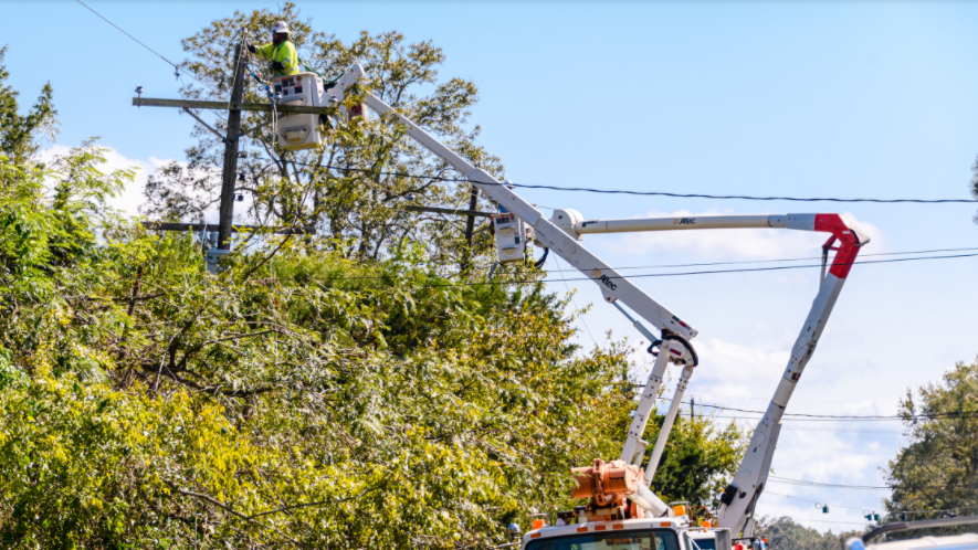 Entergy Louisiana Restores Power Following Hurricane Delta | T&D World