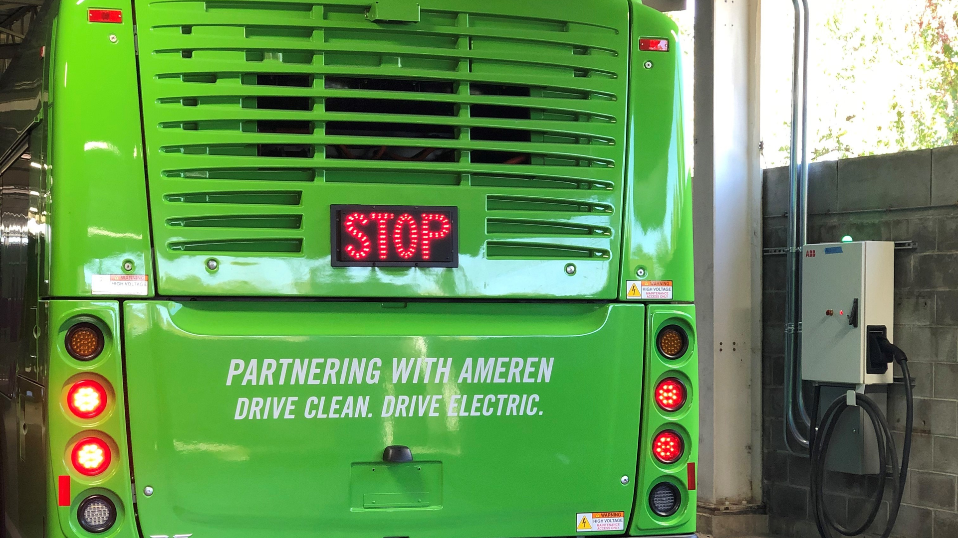 Bmbus Charger 5fad5a21b4ee3