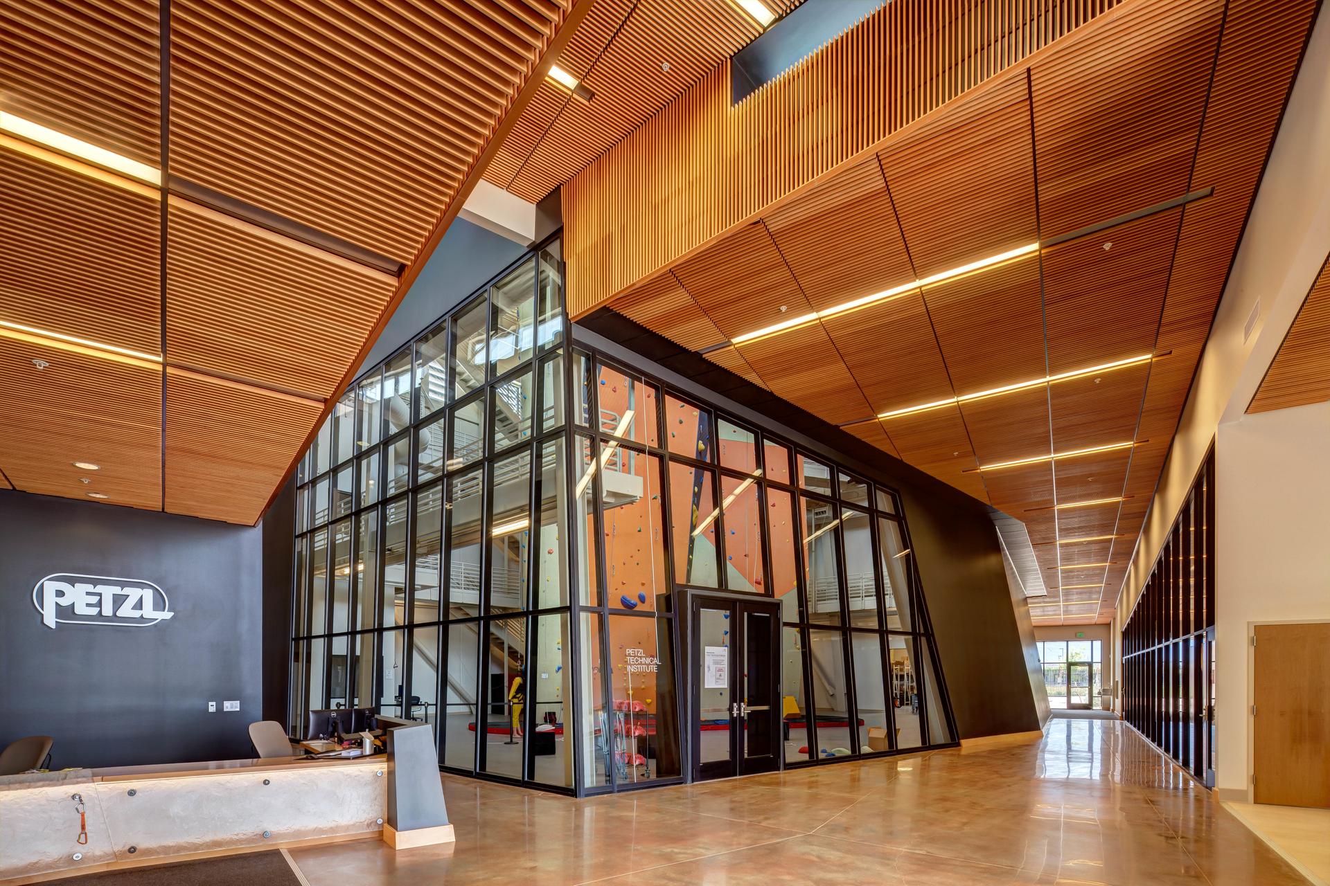 Pti Entrance Horizontal 5fa4d834500b5