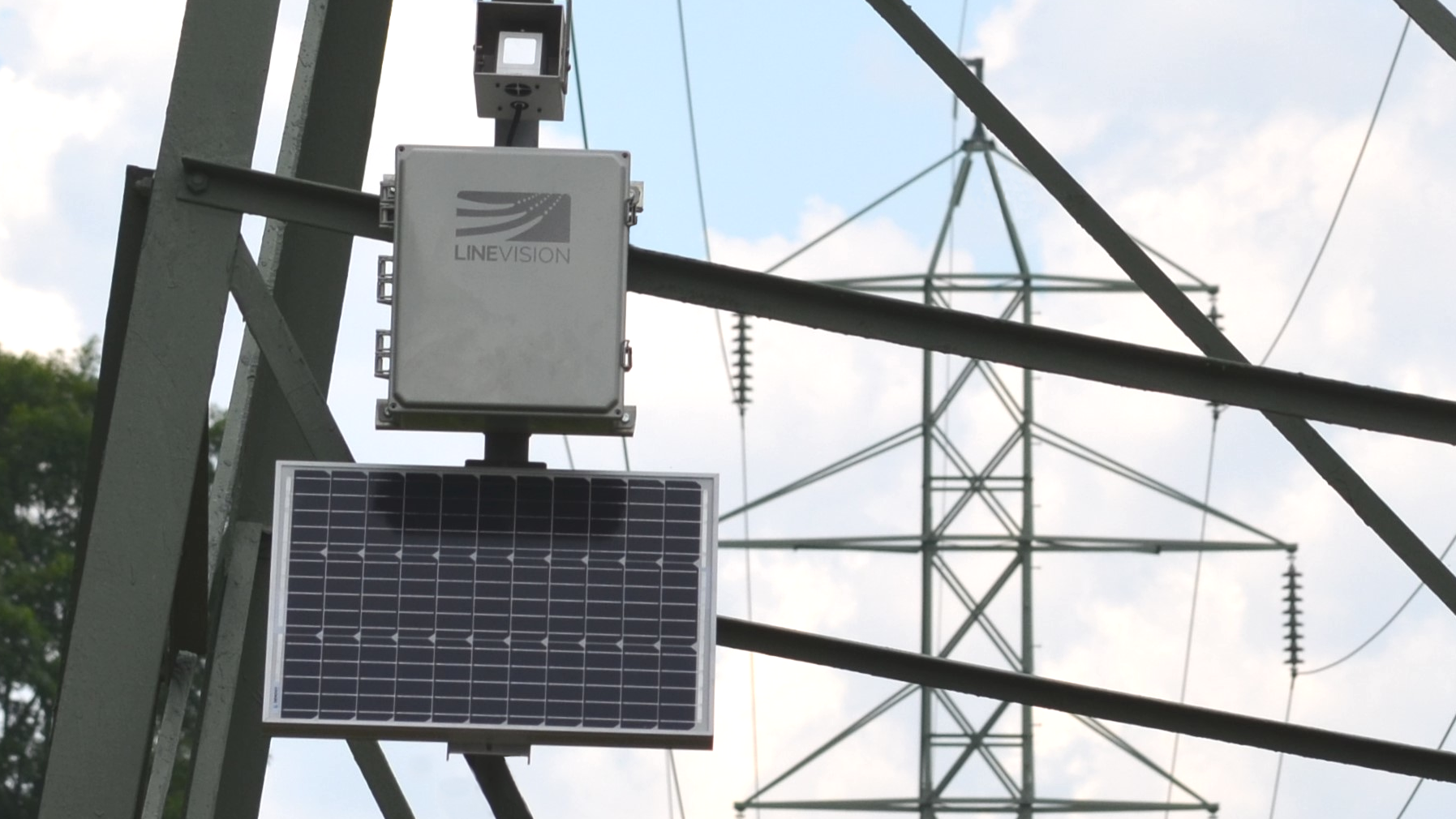 LineVision's non-contact power line monitoring system.