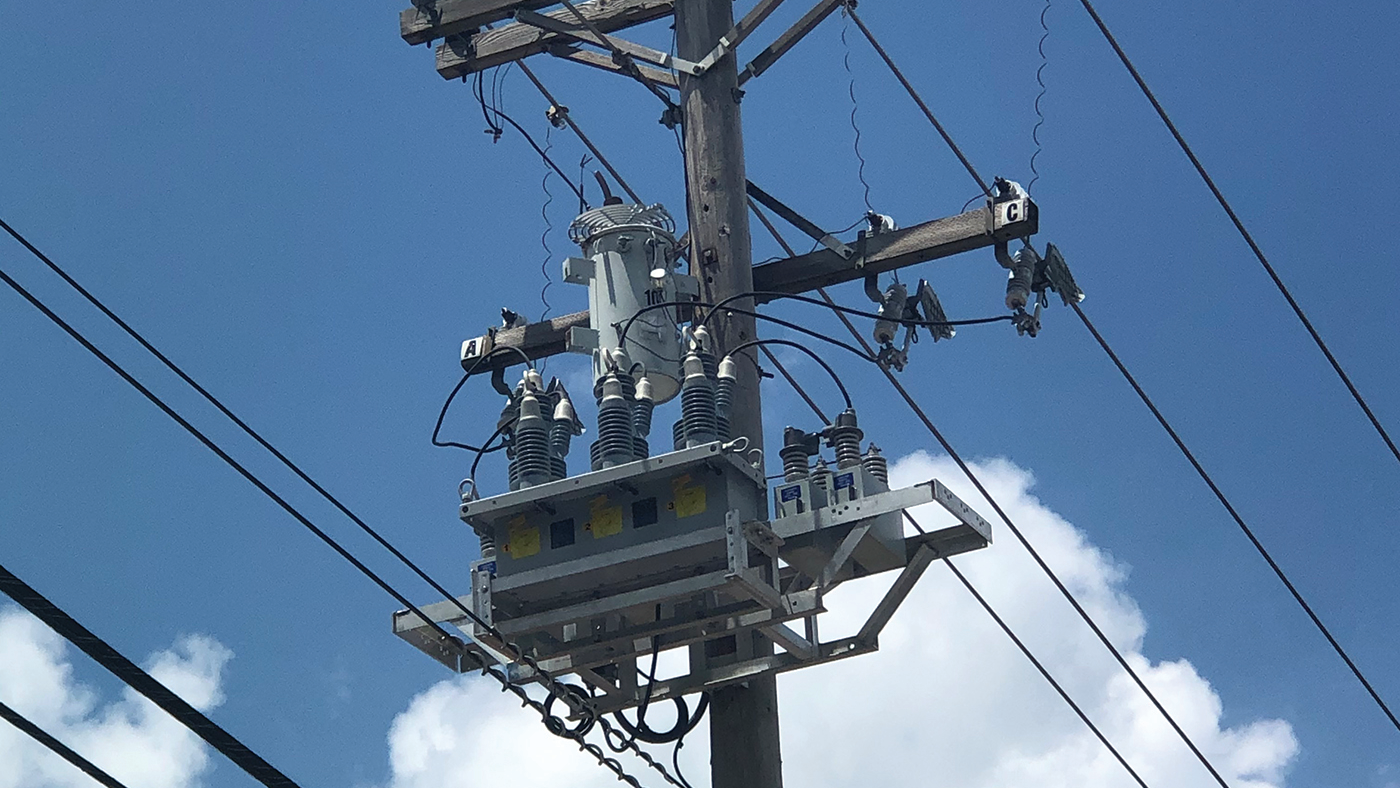 White River eliminated large voltage transients that were shutting down a roller coaster in Branson by switching to zero-voltage close capacitor switch technology.