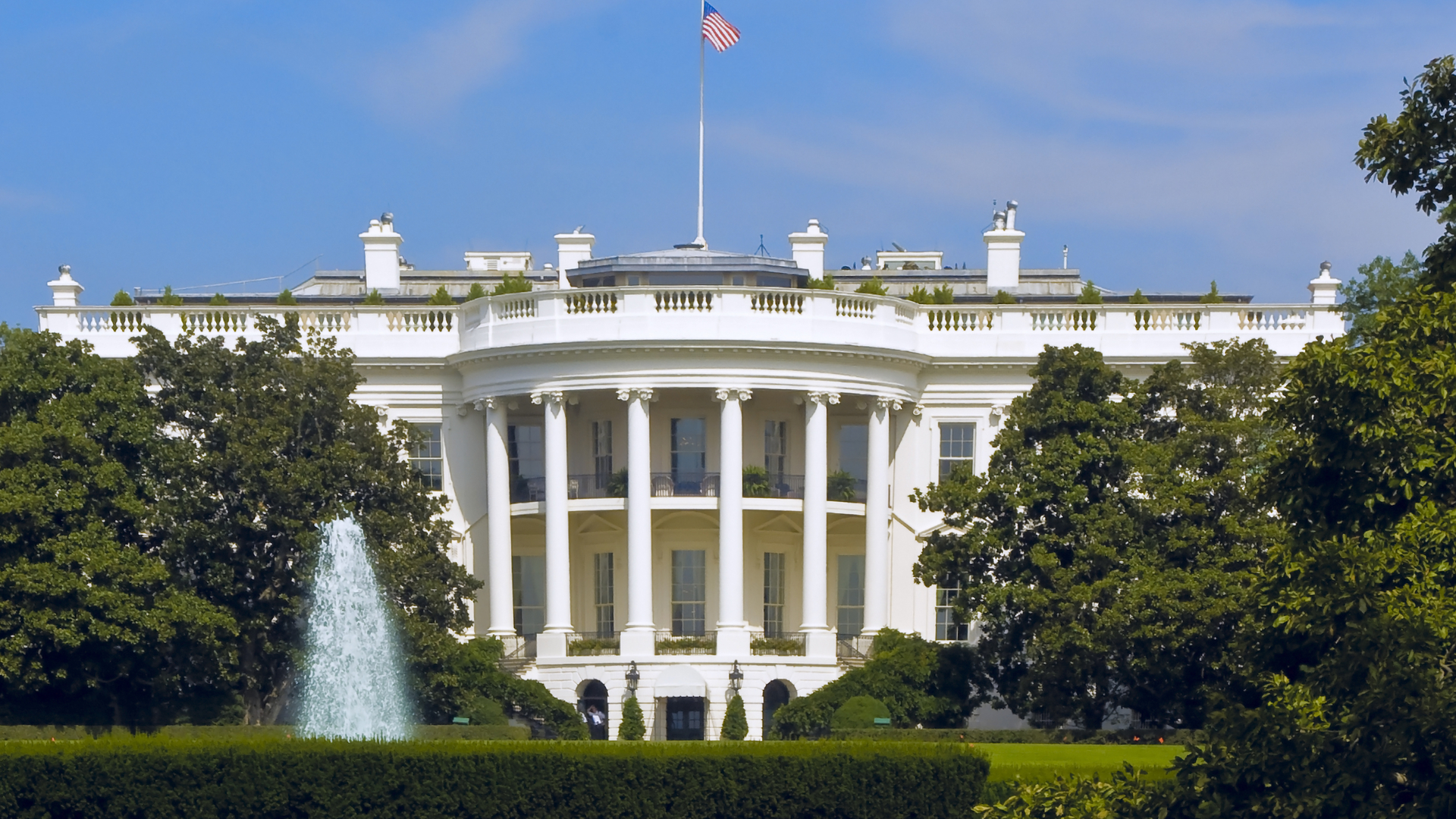 White House id 7426677 Richie Lomba Dreamstime com dreamstime M 7426677 6009dc13248de