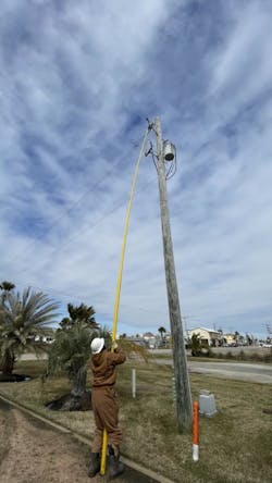 During the restoration process, CenterPoint Energy's crews worked safely, diligently and focused on the remaining isolated outages, which in some cases were attributed to damaged equipment from the severe winter weather event. During the restoration process, CenterPoint Energy's crews worked safely, diligently and focused on the remaining isolated outages, which in some cases were attributed to damaged equipment from the severe winter weather event.