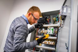 In a second simulation, the fixed capacitor banks were removed from service to analyze the impact of relying solely on smart-managed DERs for reactive power support. In a second simulation, the fixed capacitor banks were removed from service to analyze the impact of relying solely on smart-managed DERs for reactive power support.