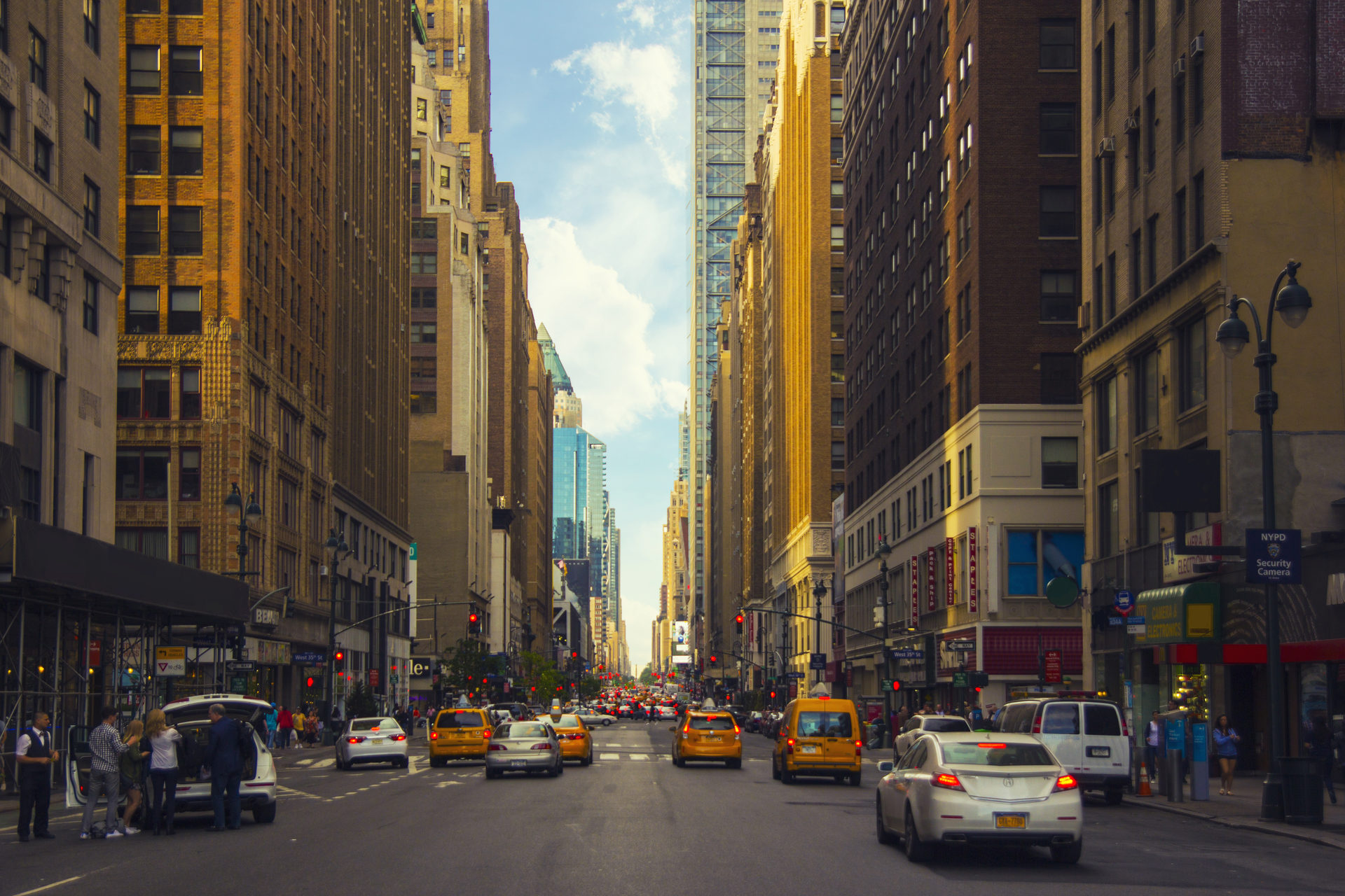 Sergeytiden Dreamstime 60c0eae4a2d29