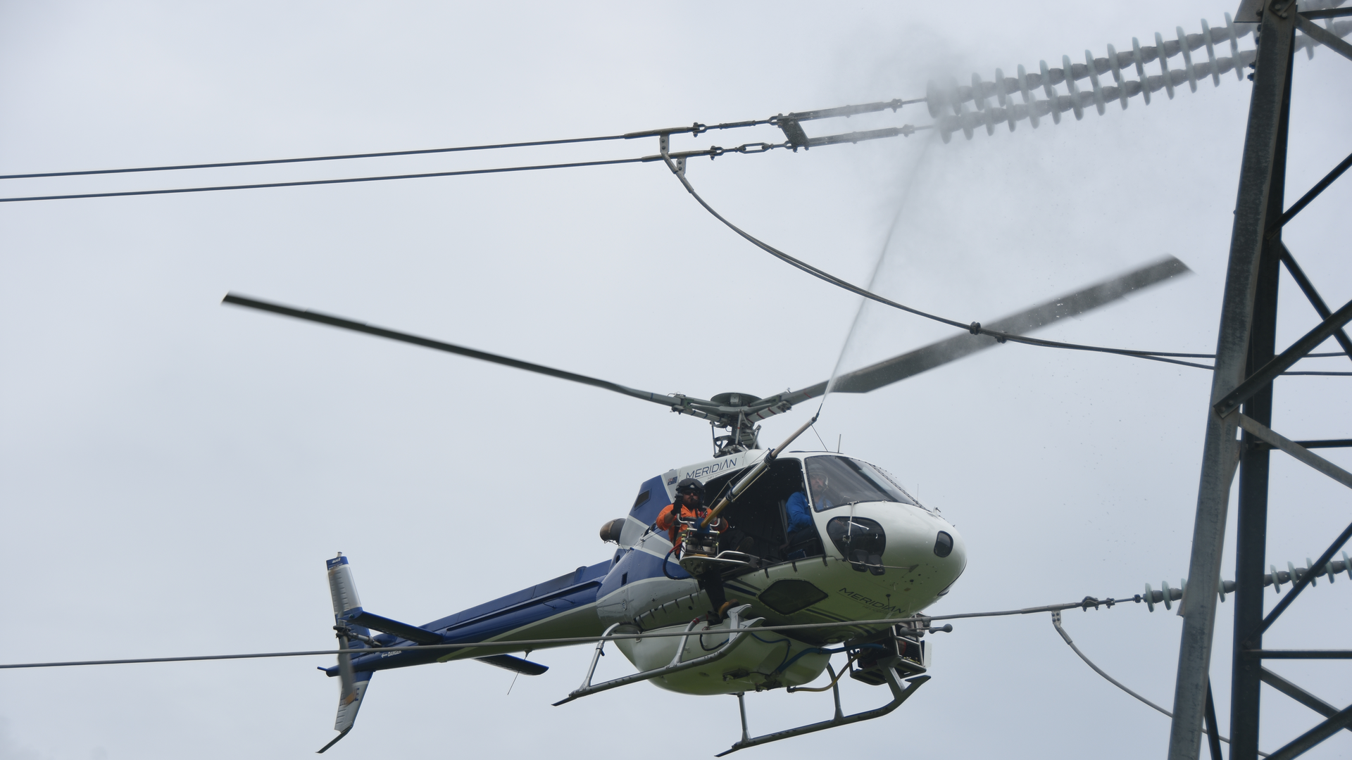 Insulator Washing 613a078ec3347