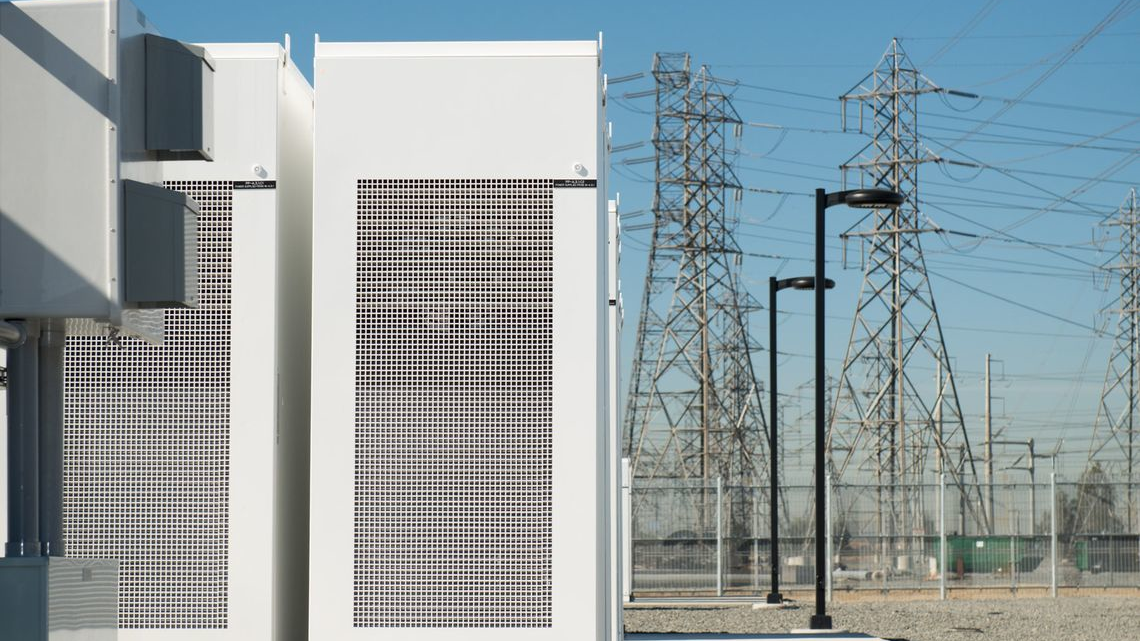 Eix Storage 61830bed8c8a0