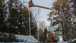 Hydro One Twitter 61b8b0eb68dc4 Hydro One Twitter 61b8b0eb68dc4