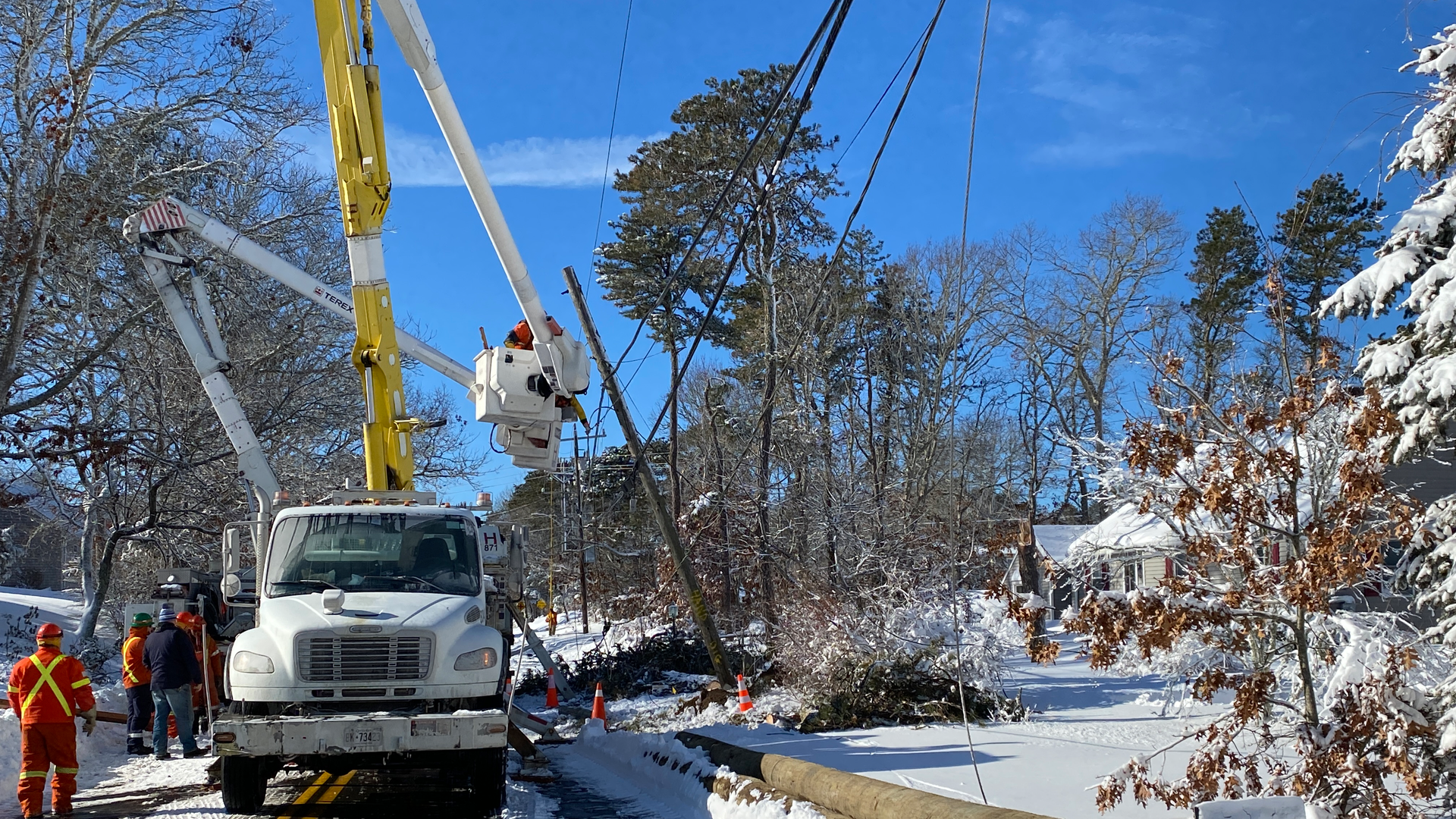 Fky6zpj Xeau8 T G 61f7fb84905d1