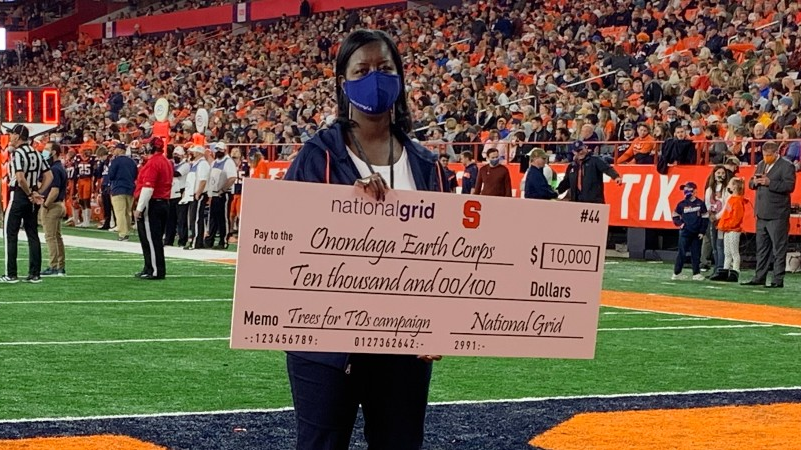 Orange 61d869f8ef388