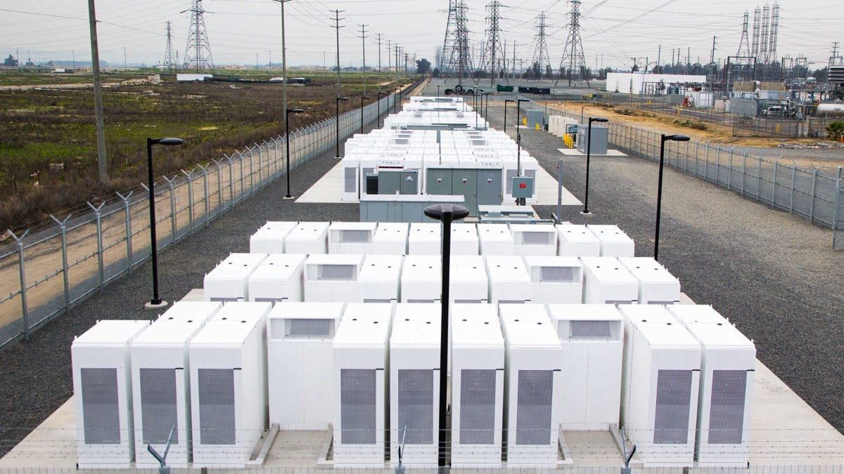 PG&E Proposes Nearly 1600 MW of New Battery Energy Storage Capacity T