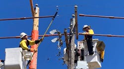 Crew Repairs Crossarm 940x520 627d6e63123ff Crew Repairs Crossarm 940x520 627d6e63123ff