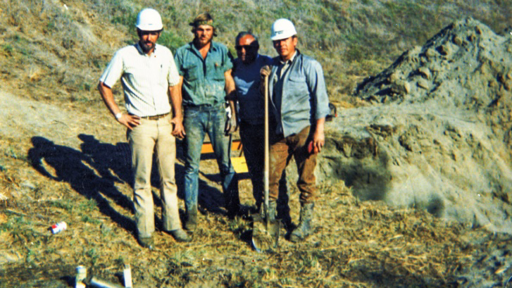 Martin Cherrington (left), commonly referenced to as the Father of HDD, crossed the Pajaro River in northern California in 1971.