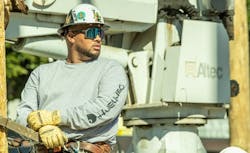 Djon Greer, 2021 Edison Lineworker Scholarship recipient, earned his Powerline Mechanic Certificate from Los Angeles Trade-Technical College. Photo by Ernesto Sanchez. Djon Greer, 2021 Edison Lineworker Scholarship recipient, earned his Powerline Mechanic Certificate from Los Angeles Trade-Technical College. Photo by Ernesto Sanchez.