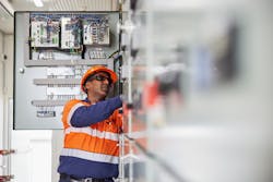 Construction of Endeavour Energy’s $26.6 million South Erskine Park Zone Substation, which will act as the backbone of essential electricity supply to what will become the new thriving economic center of Western Sydney. Construction of Endeavour Energy’s $26.6 million South Erskine Park Zone Substation, which will act as the backbone of essential electricity supply to what will become the new thriving economic center of Western Sydney.