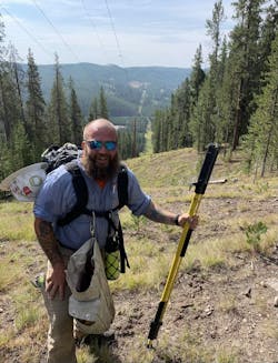 One benefit of working as a traveling lineman is the opportunity to experience beautiful scenery in remote regions. One benefit of working as a traveling lineman is the opportunity to experience beautiful scenery in remote regions.