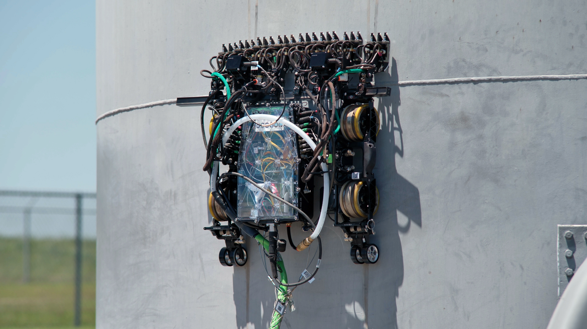 Gecko builds wall-climbing robots and enterprise software to protect the infrastructure of daily life. At a time of massive disruptions and surging demand, Gecko&rsquo;s technology is helping to maximize the productivity, reliability and longevity of the assets that underpin essential industries including power generation, oil & gas refining, heavy manufacturing, transportation and more.