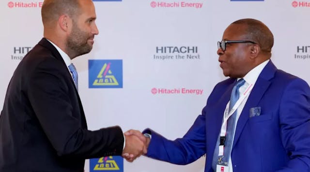 David Olofsson, Global Manager HVDC Service for Hitachi Energy, and L&eacute;on Makwenge Kapikila, Director of Grand Projects for SNEL, at the contract signing ceremony.