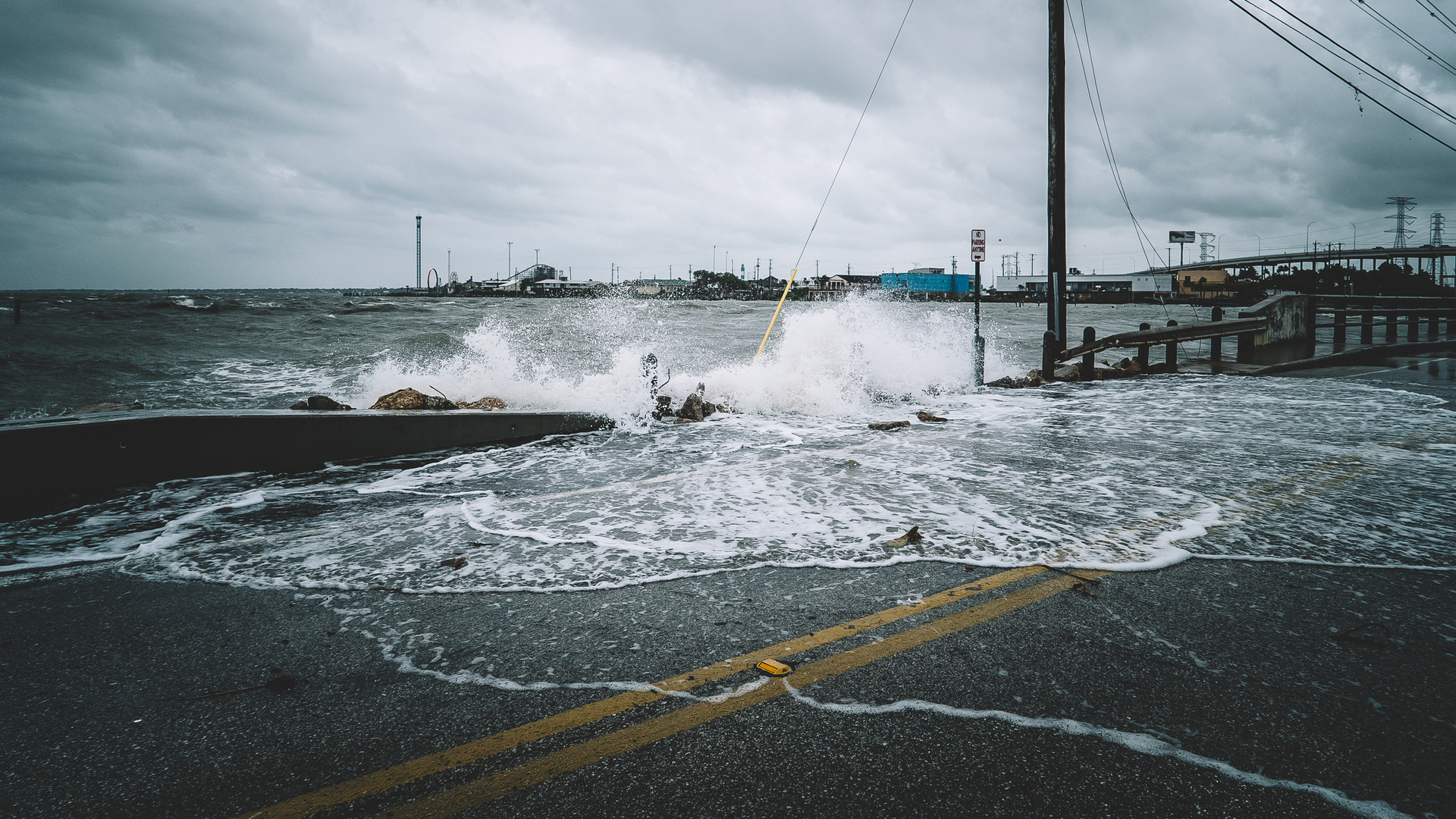 Dreamstime M 100121760 63daf19f1c464