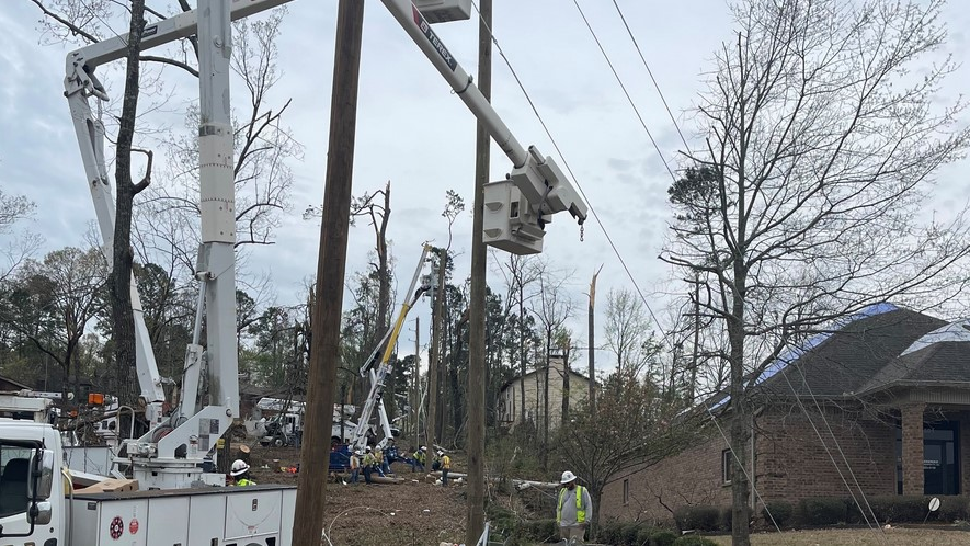 Entergy Restores Service To Most Of Its Customers In Arkansas Impacted ...