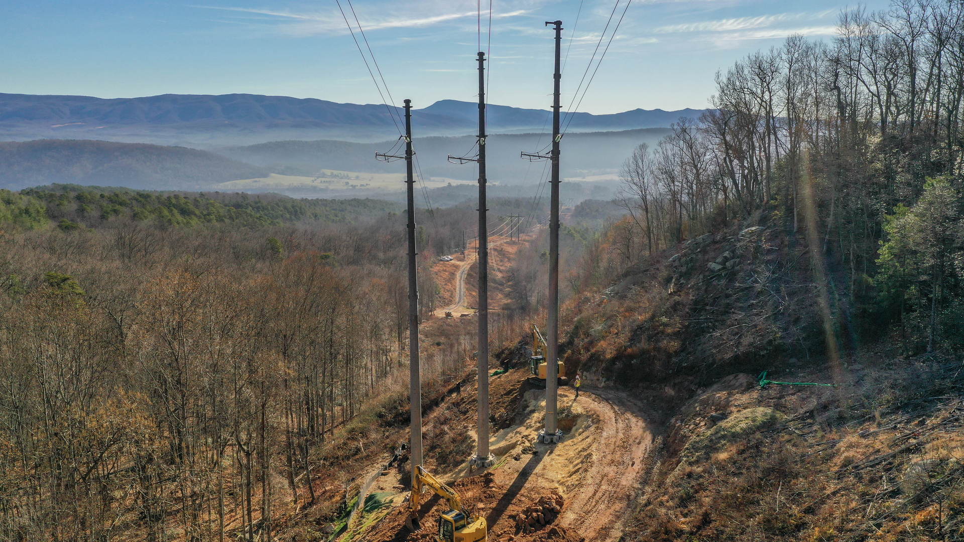 A landslide at an isolated location in Virginia&rsquo;s Blue Ridge Mountains provided an opportunity to test a combination micropile and above-ground grillage assembly.