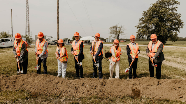 https://img.tdworld.com/files/base/ebm/tdworld/image/2023/06/16x9/Hydro_One_Inc__Hydro_One_breaks_ground_on_Chatham_to_Lakeshore_T.6493553f8389d.png?auto=format%2Ccompress&w=320