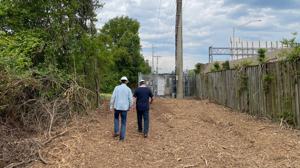 Protecting the power grid from overvoltages and service interruptions can be done with a targeted maintenance approach.