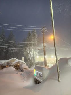 This view shows SCE’s Lake Arrowhead Service Center during the storms. This view shows SCE’s Lake Arrowhead Service Center during the storms.